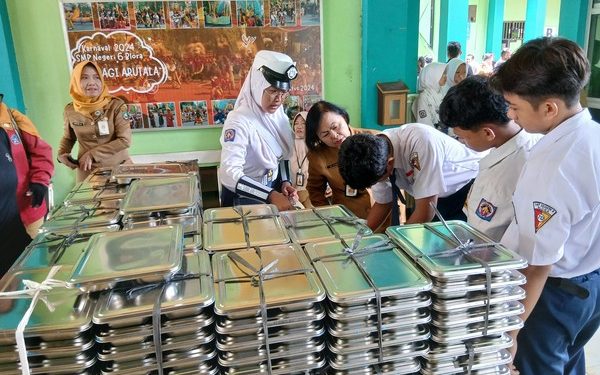 Program Makan Bergizi Gratis (MBG) Tetap Jalan Selama Libur Nataru, Siswa Bisa Ambil di Sekolah