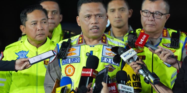 Strategi One Way Nasional Efektif Urai Kepadatan Arus Mudik di Trans Jawa